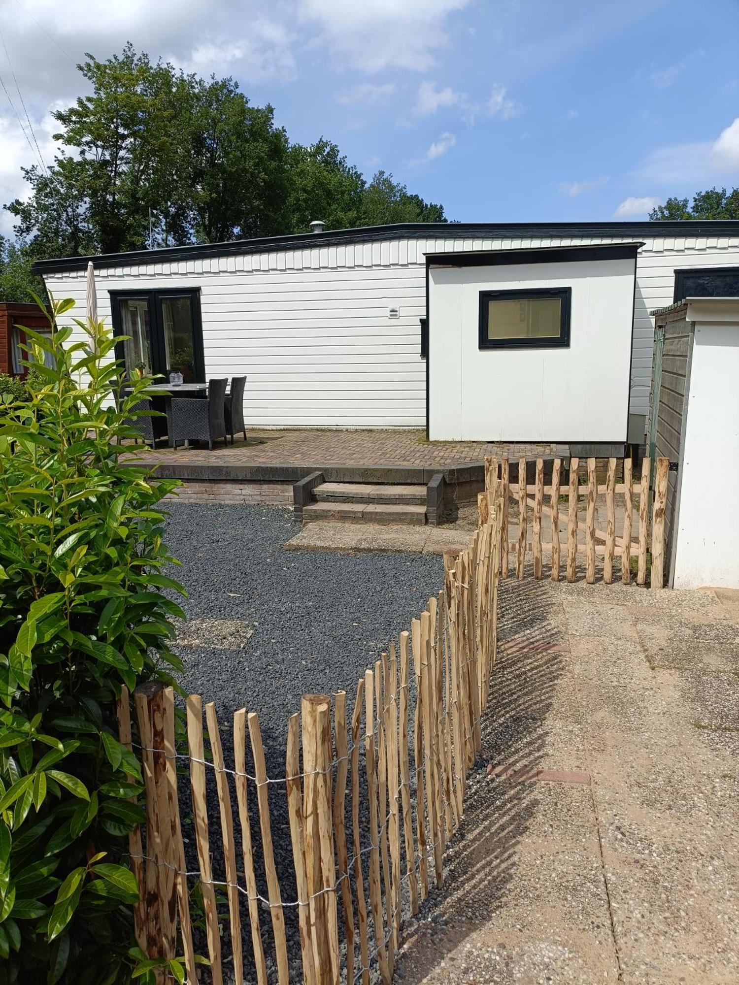 Vakantiehuisje Veluwe Bij Bos, Alleen Voor Recreatie Putten Zewnętrze zdjęcie